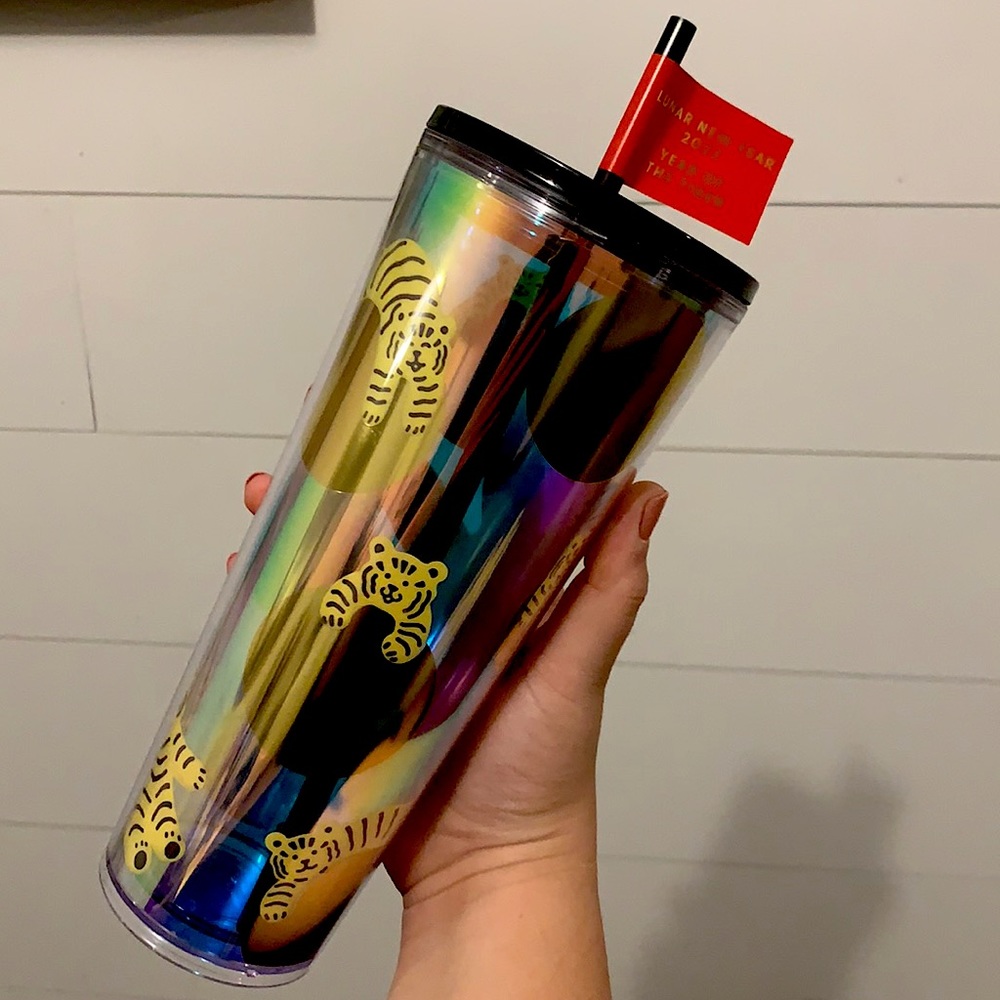 Starbucks Cup 2022 Lunar New Year Tiger Cold Cup